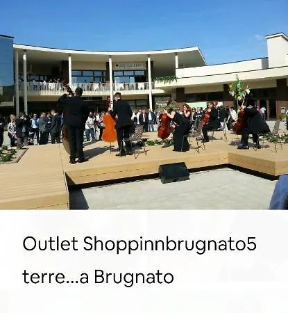 La Luna Nel Borgo Brugnato