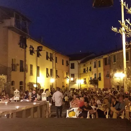 La Luna Nel Borgo Bed & Breakfast