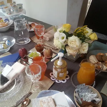 La Luna Nel Borgo Bed & Breakfast 3*