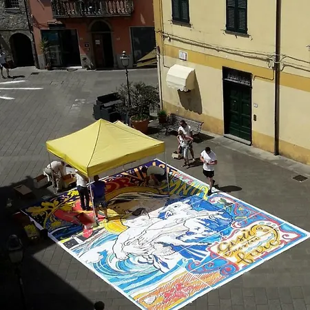 La Luna Nel Borgo Brugnato