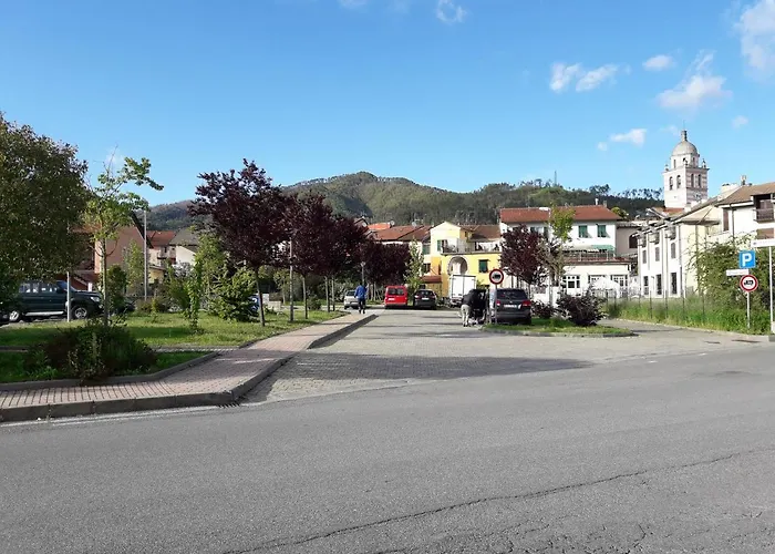 La Luna Nel Borgo Alojamento de Acomodação e Pequeno-almoço 3*