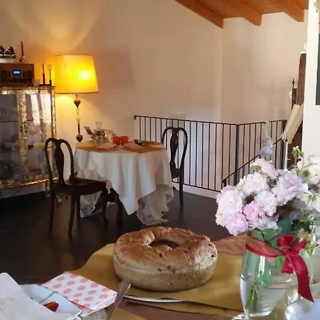 B&B La Luna Nel Borgo 브루그나토