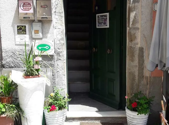 La Luna Nel Borgo Panzió 3*